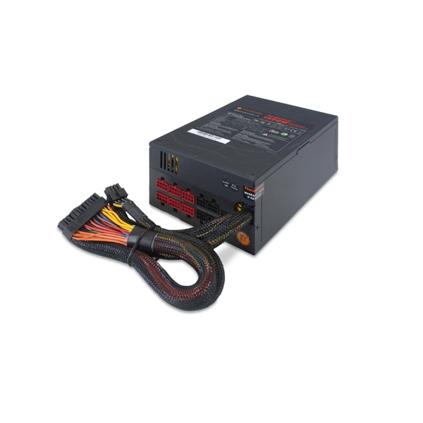 Thermaltake 1350w Toughpower TP-1350M Cable Management PSU